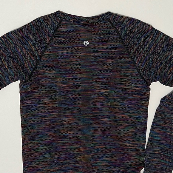 Lululemon Swiftly Tech Long Sleeve 2.0 Black/Rainbow Multi 4/Extra Small Run Top - Picture 9 of 15
